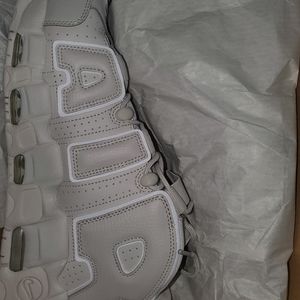 DS AIR MORE UPTEMPO '96